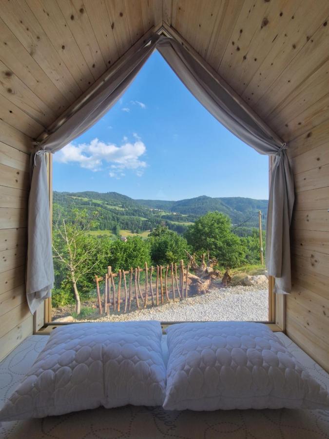 Golife Center Glamping Hotel Laze v Tuhinju Exterior photo