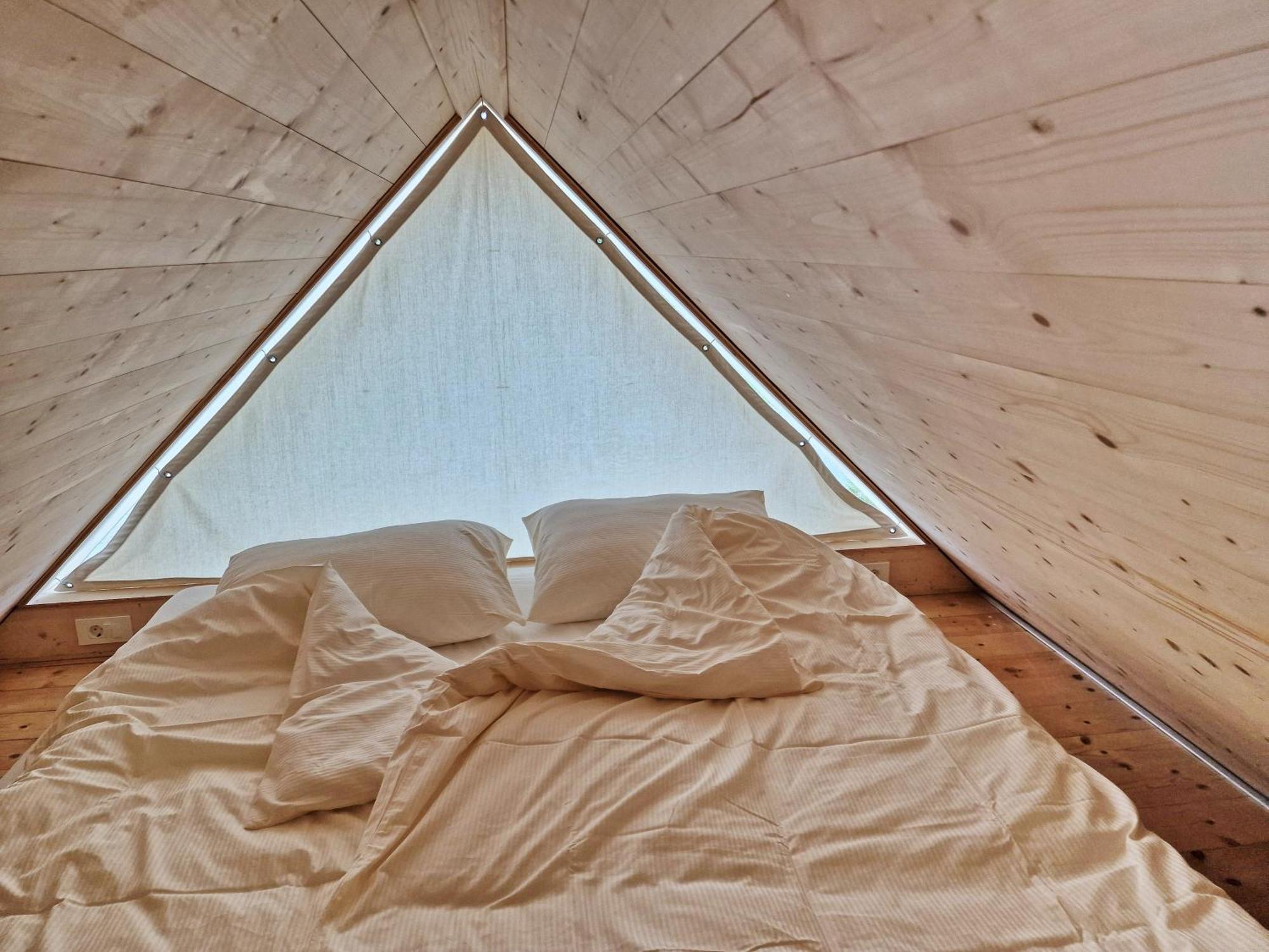 Golife Center Glamping Hotel Laze v Tuhinju Exterior photo